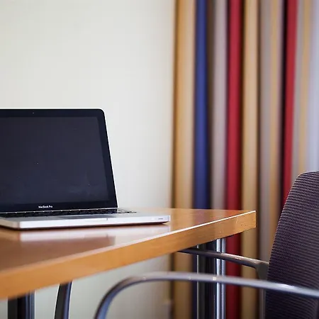 Aparion Szálloda 3*